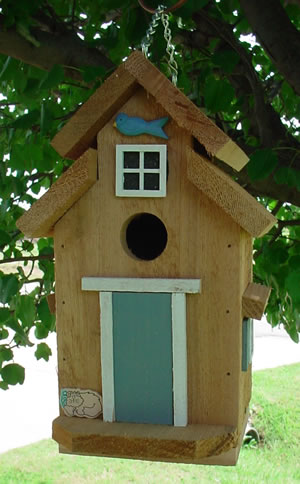 Cedar Bird House - Colonial Blue
