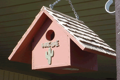 Wren Birdhouse, Garden, Indian Red, Shingle